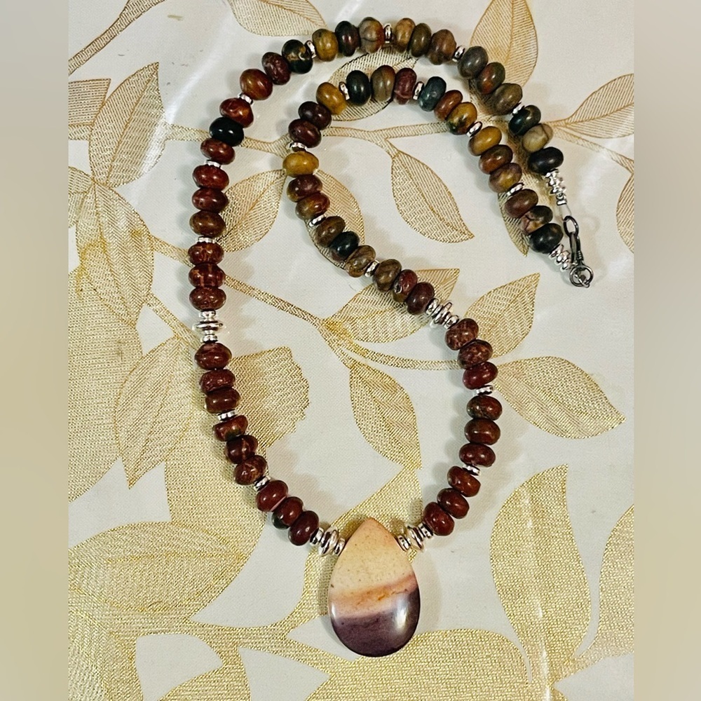 VTG Southwest Picture Jasper Pendant Beaded Necklace Hematite Bench Pearl 17"